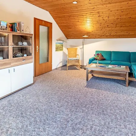 Haus Elfi Апартаменты Hausen am Tann